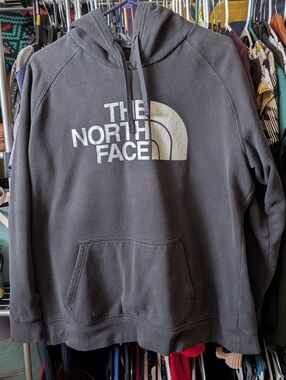 The North Face Women's Black Logo Hoodie Sweatshirt